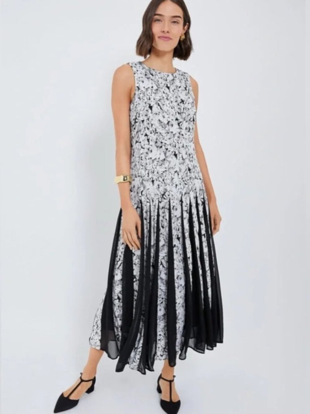 NWT Tuckernuck Gray Gardens Andi Dress Floral Pleated Skirt Sleeveless Midi Sz 4